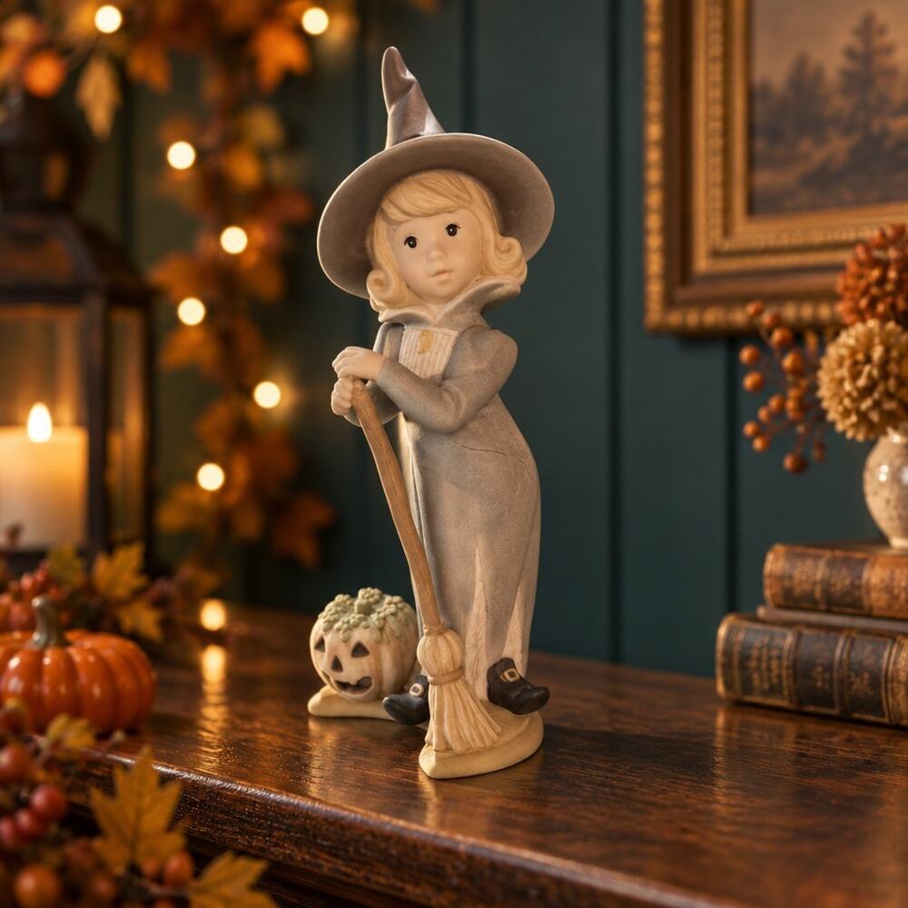 Lladro Golden Memories Witch With Broom And Carved Pumpkin
